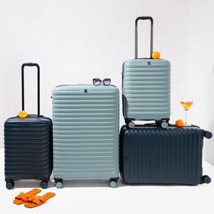 it Luggage Suitcases Cabin Bags Luggage designed in UK