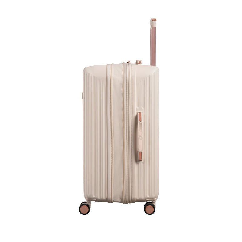 Luxuriant - Medium (Jet Stream)