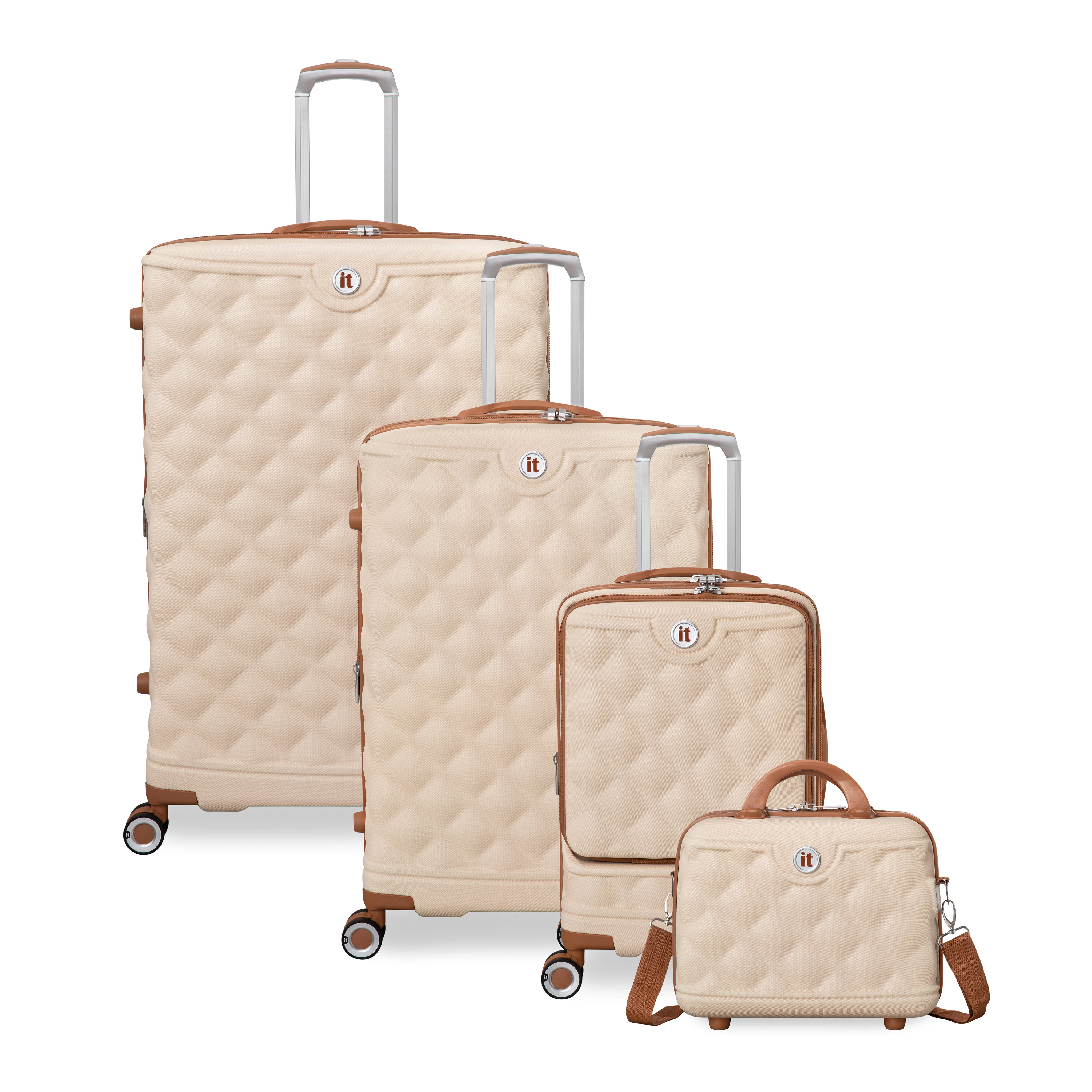 it Luggage Indulging Vanity Case in Crème