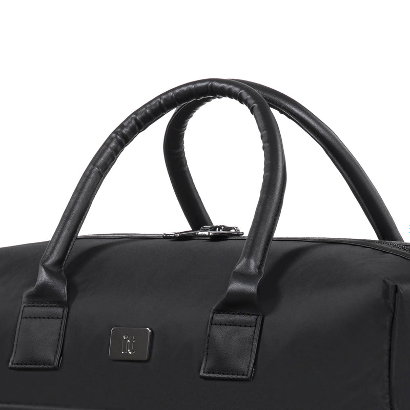 Outpaced - Small Holdall (Black)