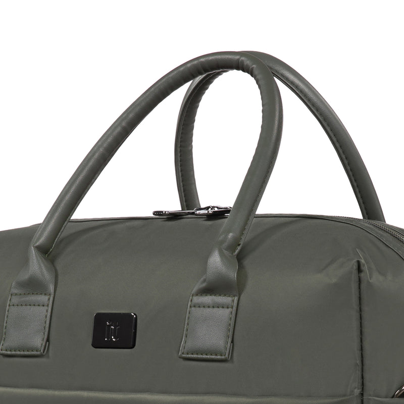 Outpaced - Small Holdall (Olive Night)
