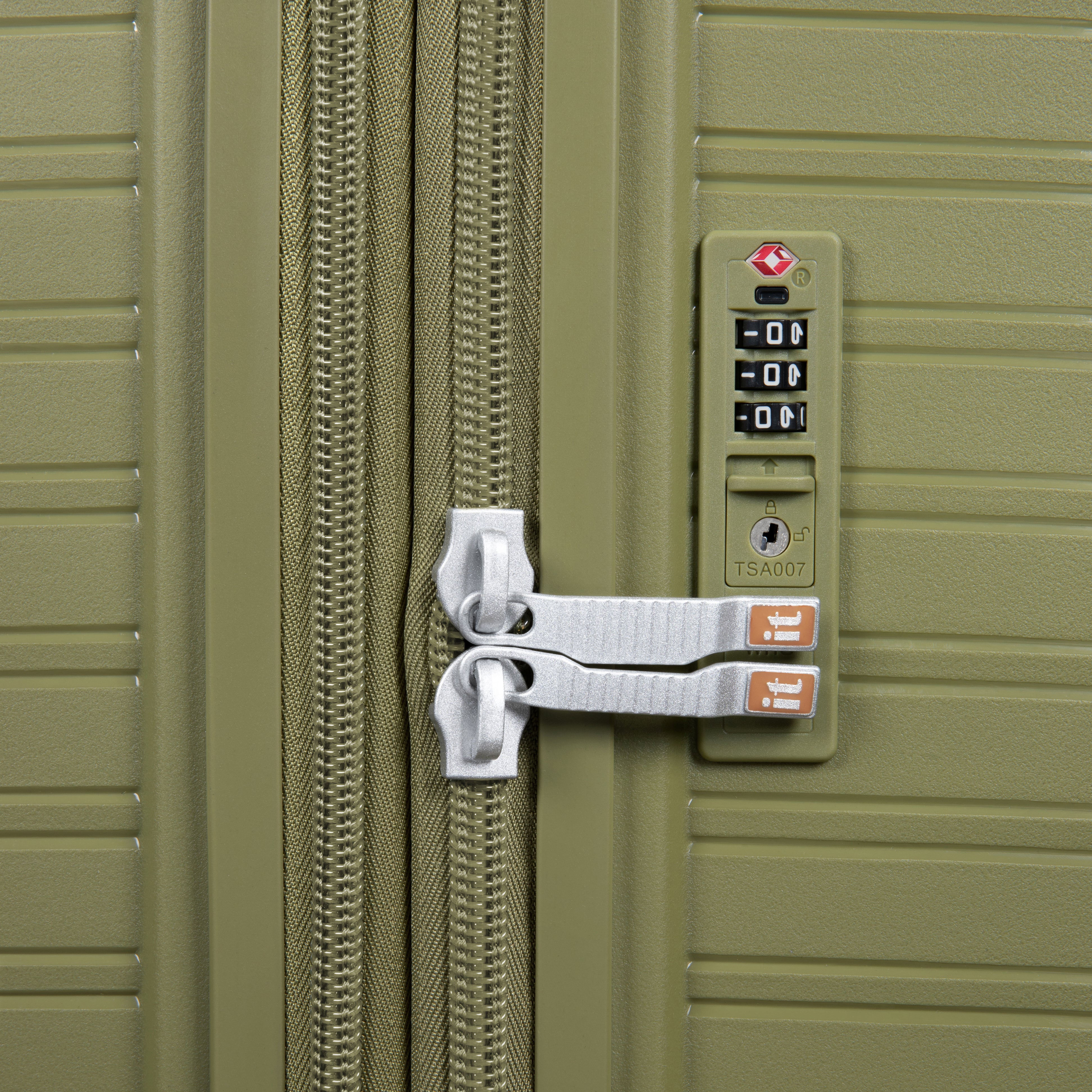 it Luggage | Continuous - Medium (Olive Drab)