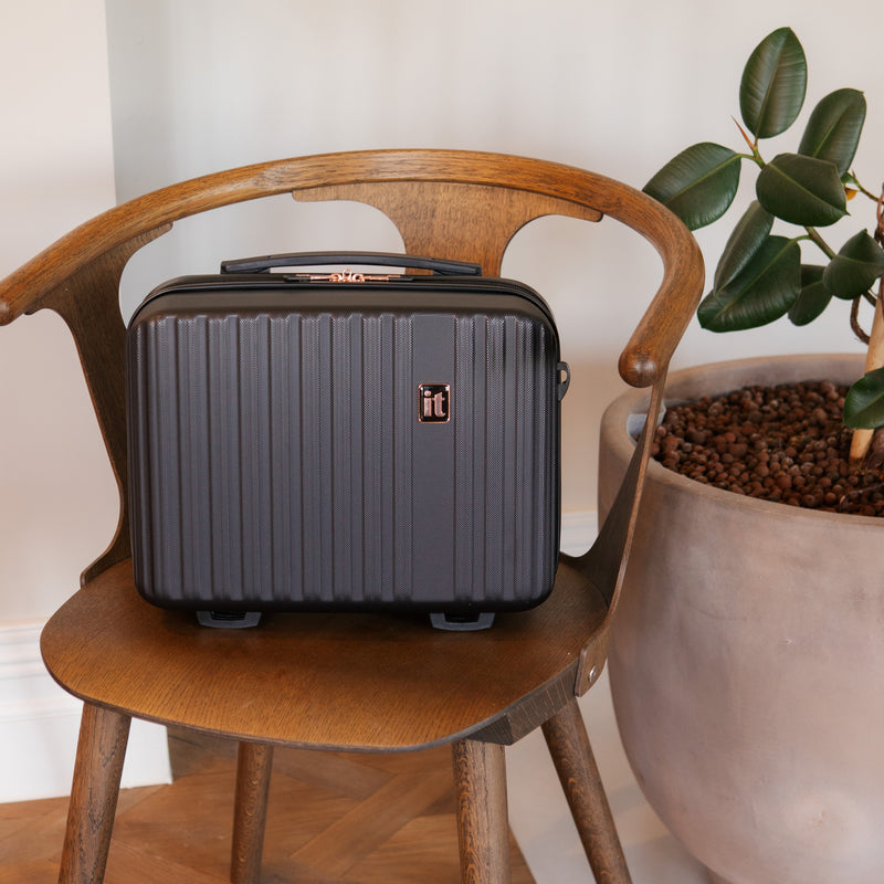 Luxuriant - Vanity Case (Black)