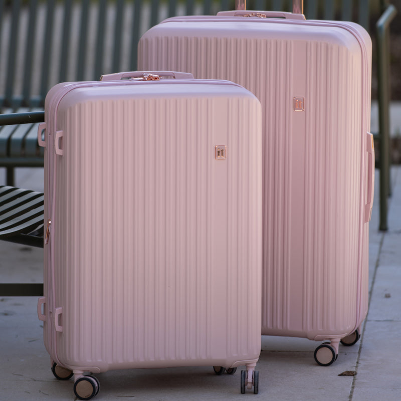 Luxuriant - Medium (Potpourri Pink)