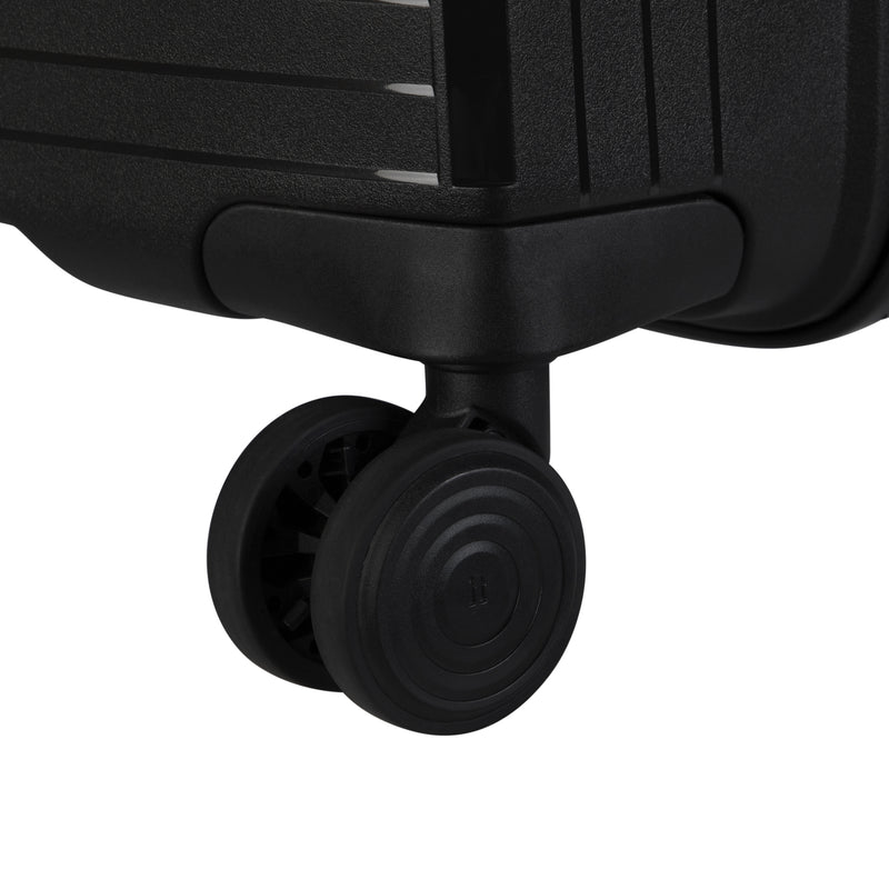 Spontaneous - Cabin with Pocket (Black)